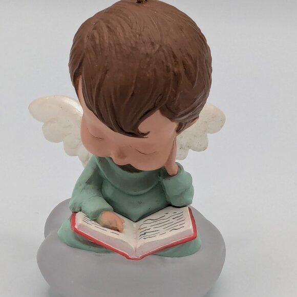 Hallmark Keepsake Joy 1993, 6th in the Mary's Angels Series Christmas Ornament - Picture 1 of 11
